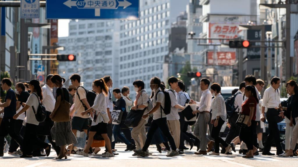 Unstructured text and feeds before Natural Language Analysis